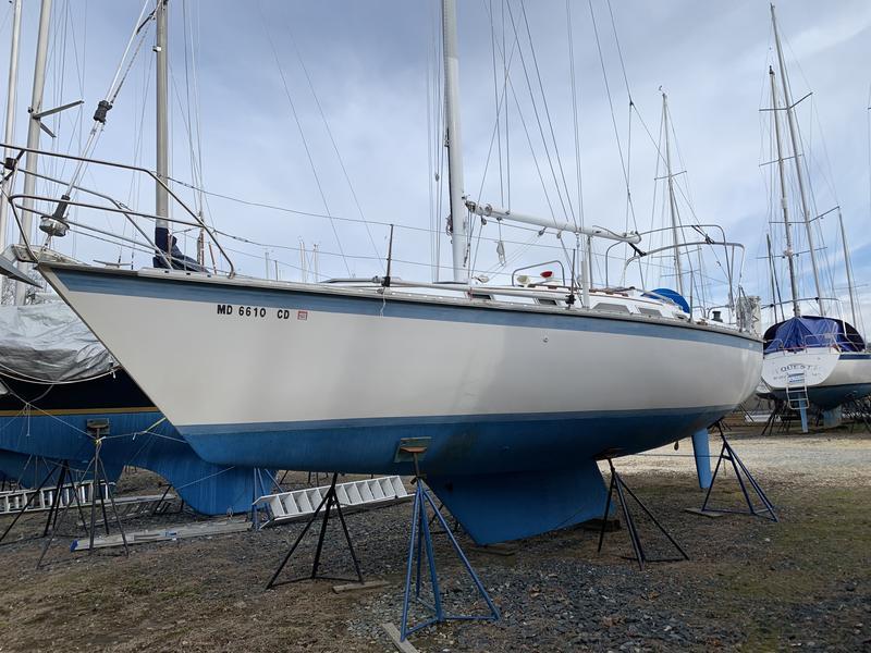 hunter 34 sailboat review