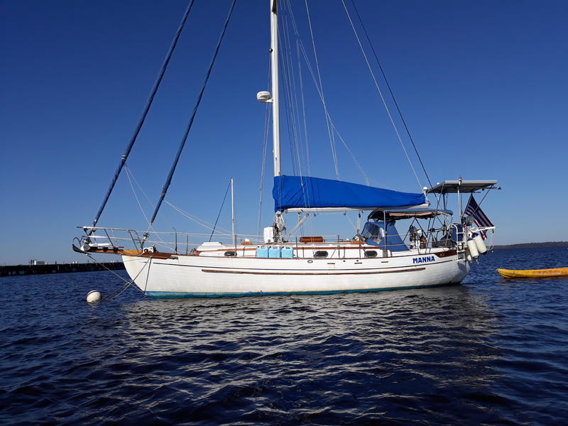 sailboatdata tayana 37