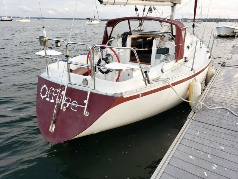 cs 33 sailboat