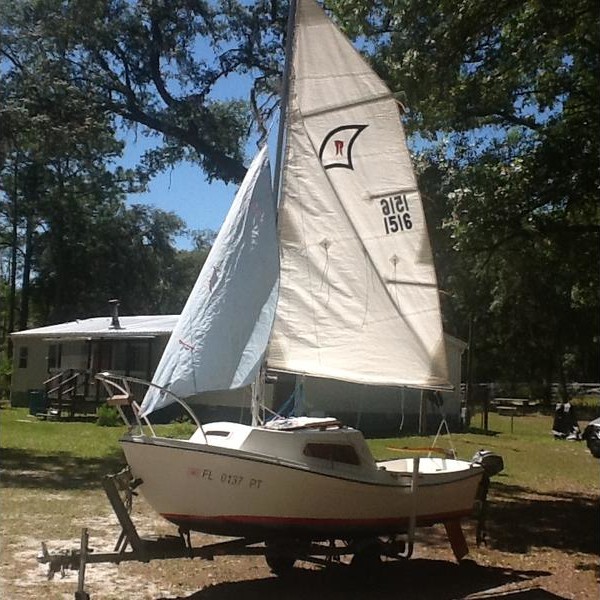 15 ft west wight potter sailboat