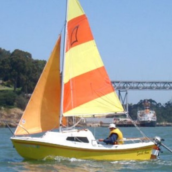 15 ft west wight potter sailboat