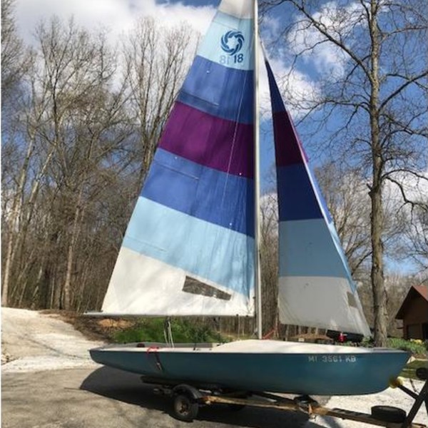 18' buccaneer sailboat