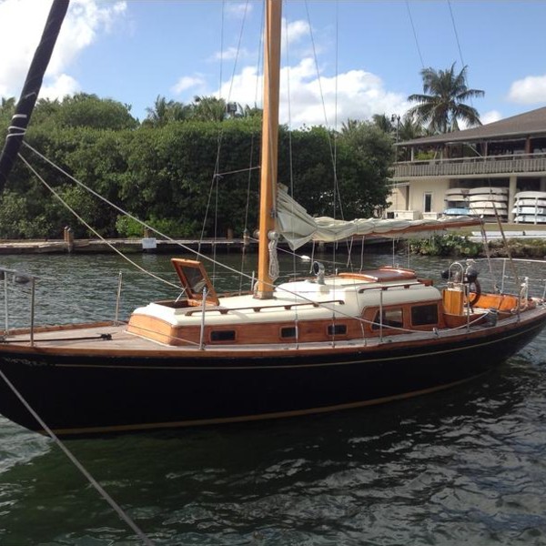 cheoy lee offshore 38' sailboat