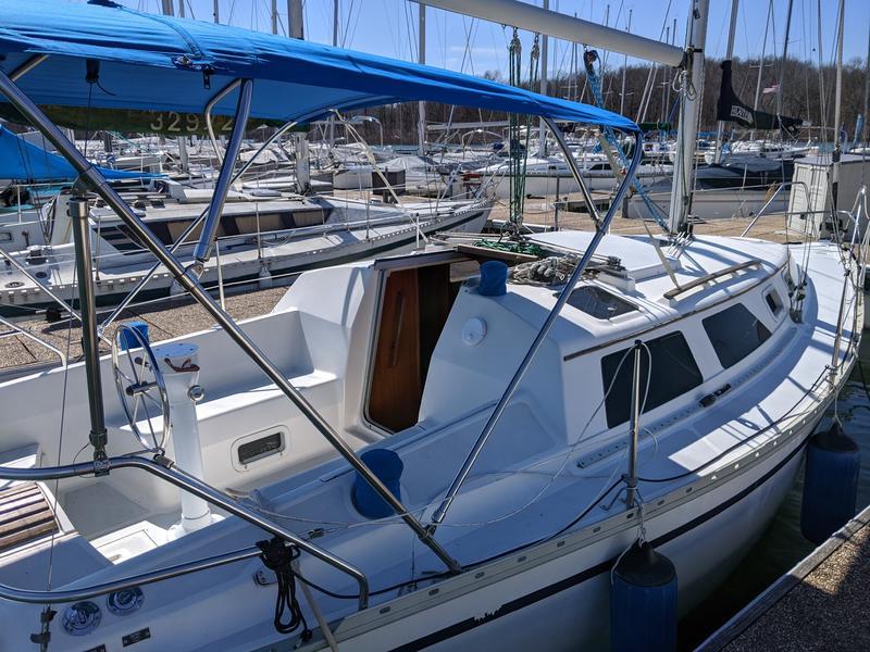 28 ft hunter sailboat for sale