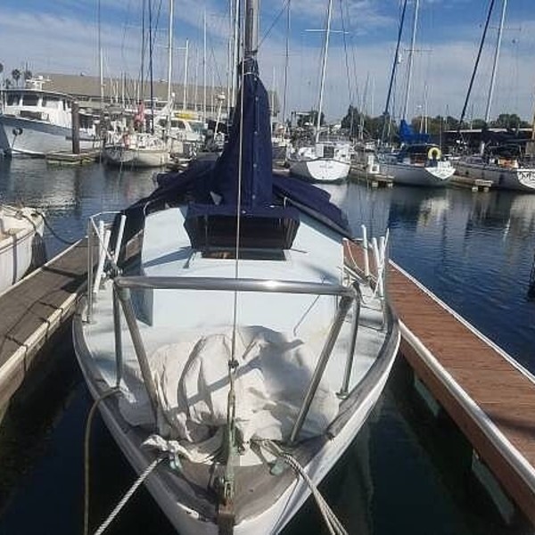 columbia 24 sailboat review