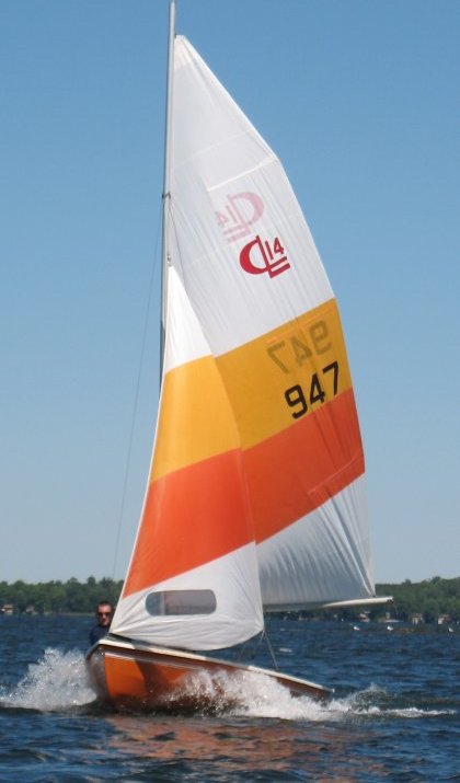 cl14 vs cl16 sailboat
