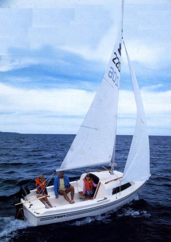 17 ft siren sailboat