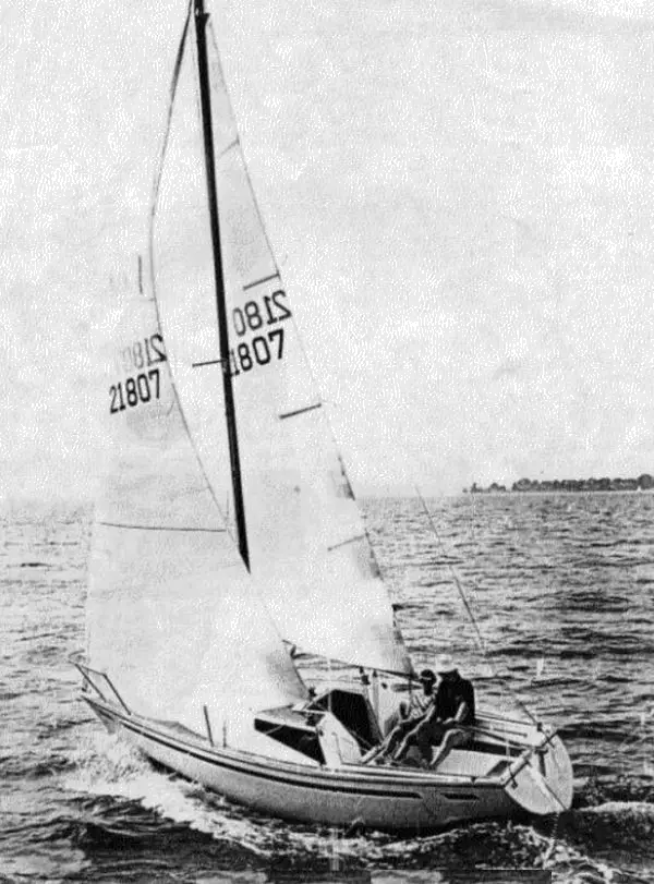 american 26 sailboat