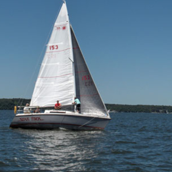 laser 28 sailboat data