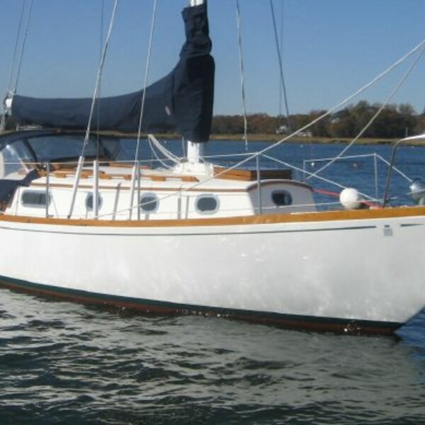 bristol 32 sailboat